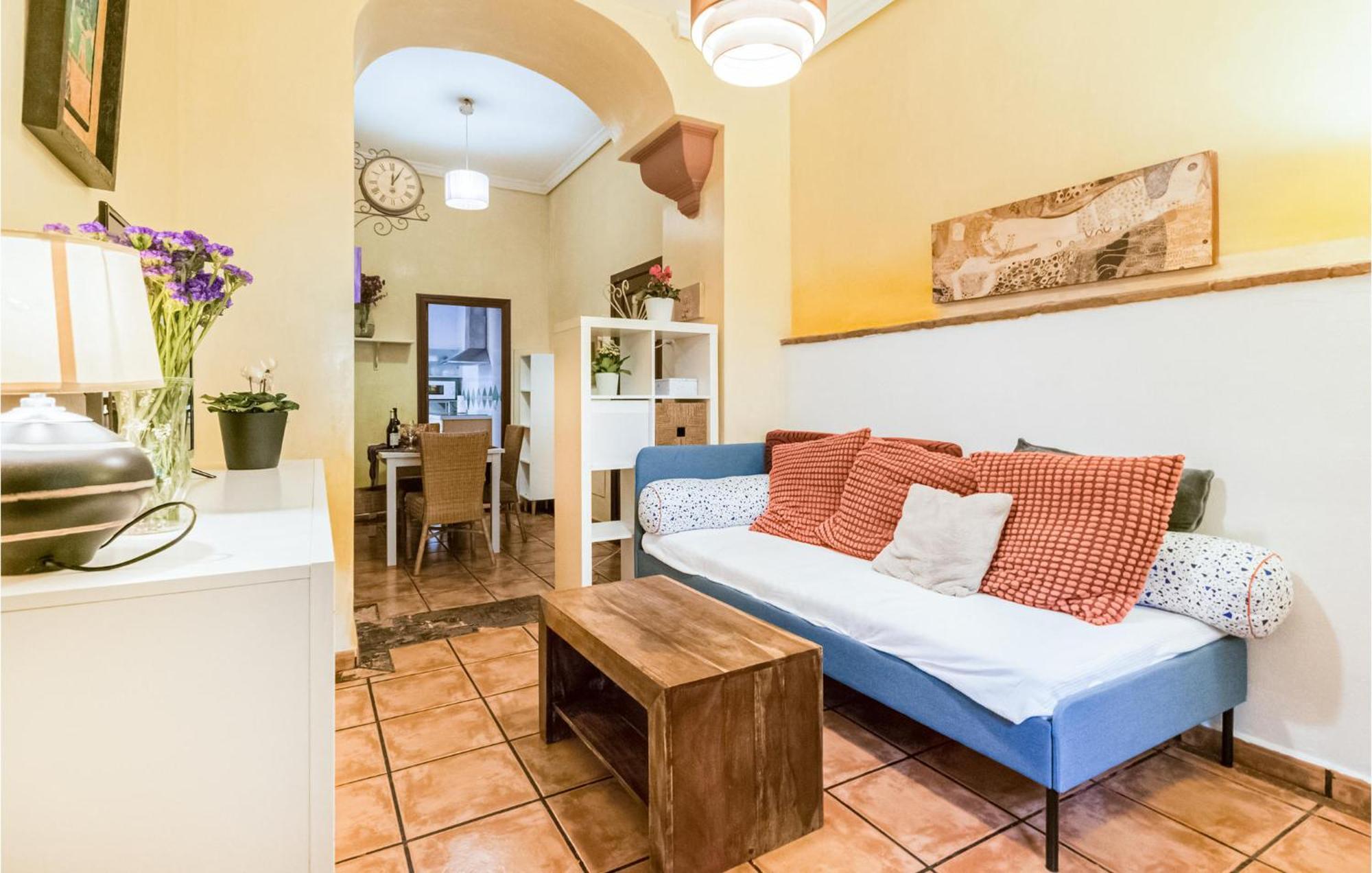 Lovely Apartment In Cordoba With Kitchen Экстерьер фото